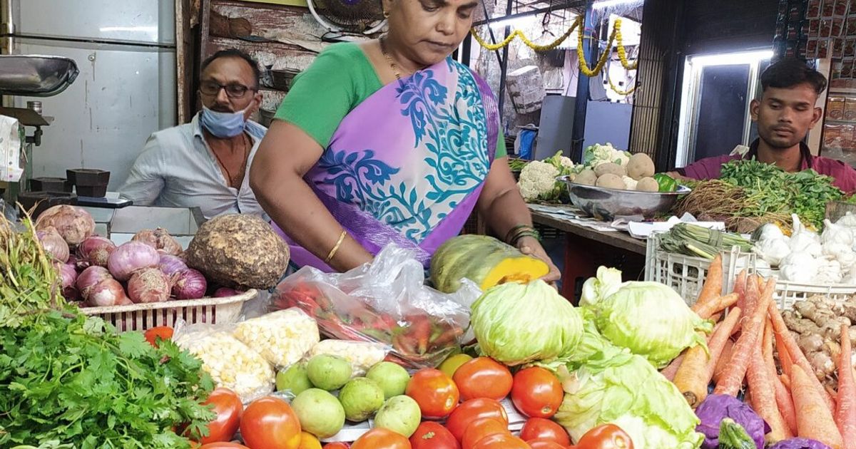 “I like to settle cash daily. Not weekly.” – Swiggy/Zomato seller